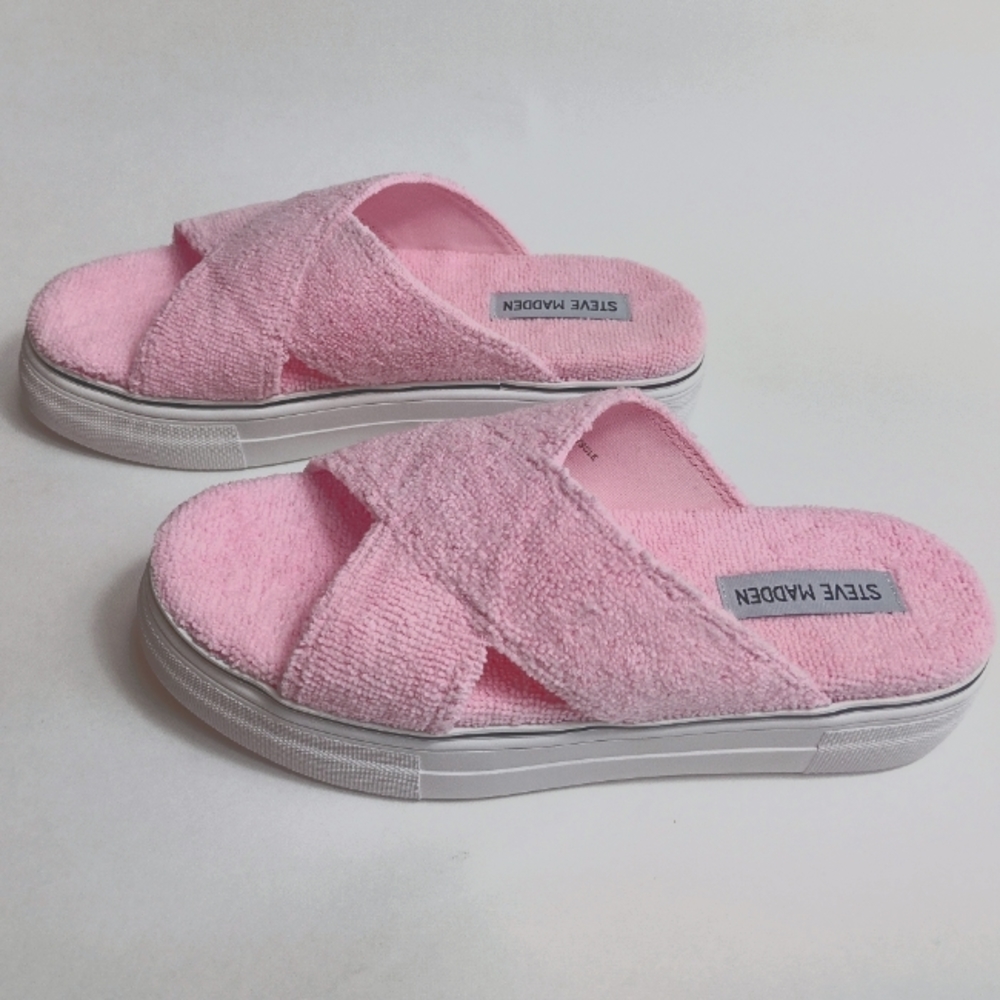 New Steve Madden Rotation Sandals